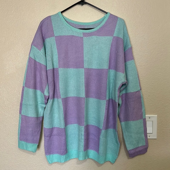 Sweaters - Women's checkerboard sweater